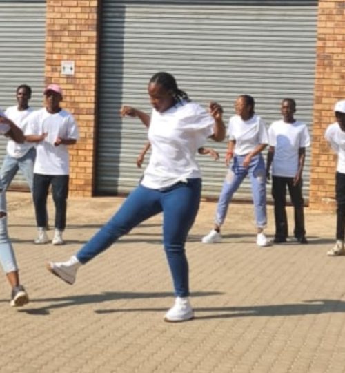 Screenshot_20221002-193646_WhatsApp